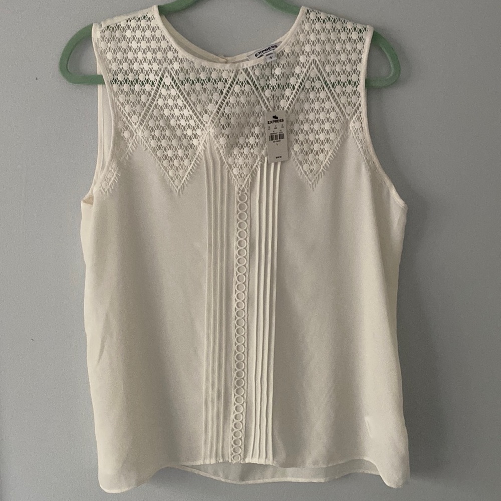 NWT Womens Lg Express sheer tank with crochet detail